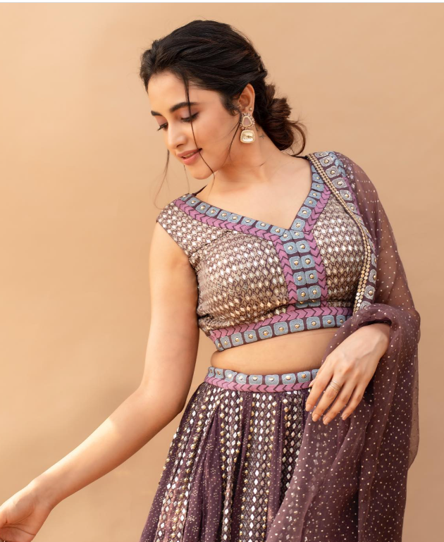 Priyanka Mohan’s Purple Mirrorwork Lehenga Design